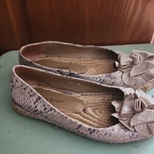 Donald J. Pliner Maria Women's Snakeskin Espadrilles - Size 6